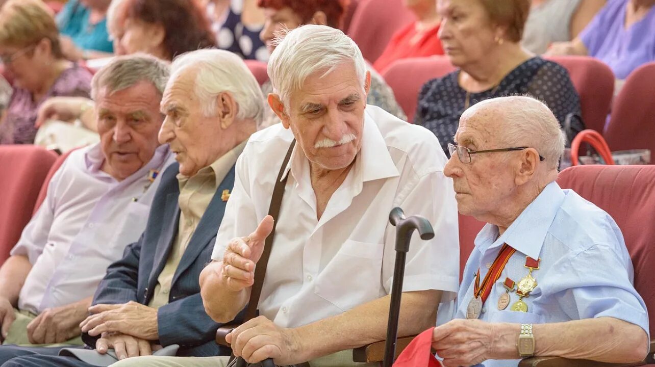 Торжественное мероприятие к 105-летию со дня рождения м. Юбилей совета ветеранов. Общество ветеранов. Общество ветеранов. Заседание совета ветеранов.