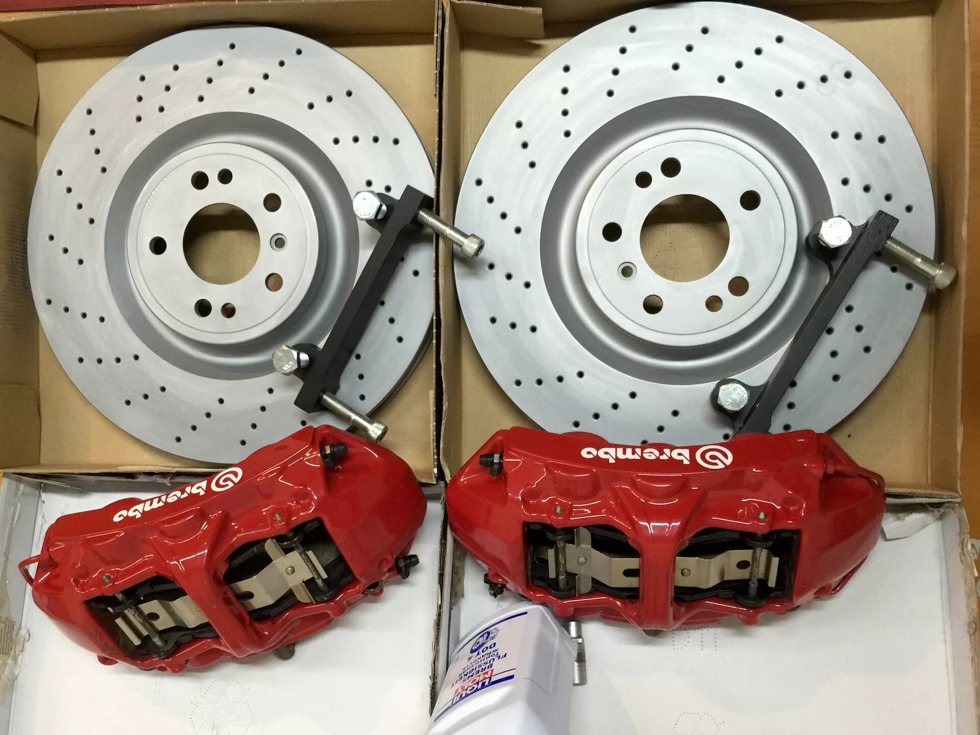 Суппорт приора. Суппорт brembo ford mondeo 4. суппорт стояночного тормоза брембо. stt веста суппорта. brembo тормоза хс90.