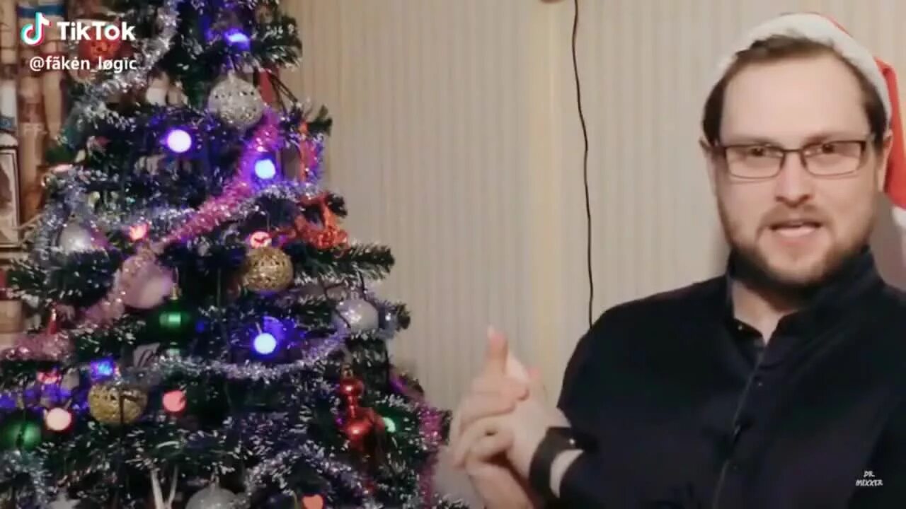 Куплиновый год. Куплинова. Куплинов поздравление с новым годом. Куплинов поздравляет с новым годом. Куплиновый год.