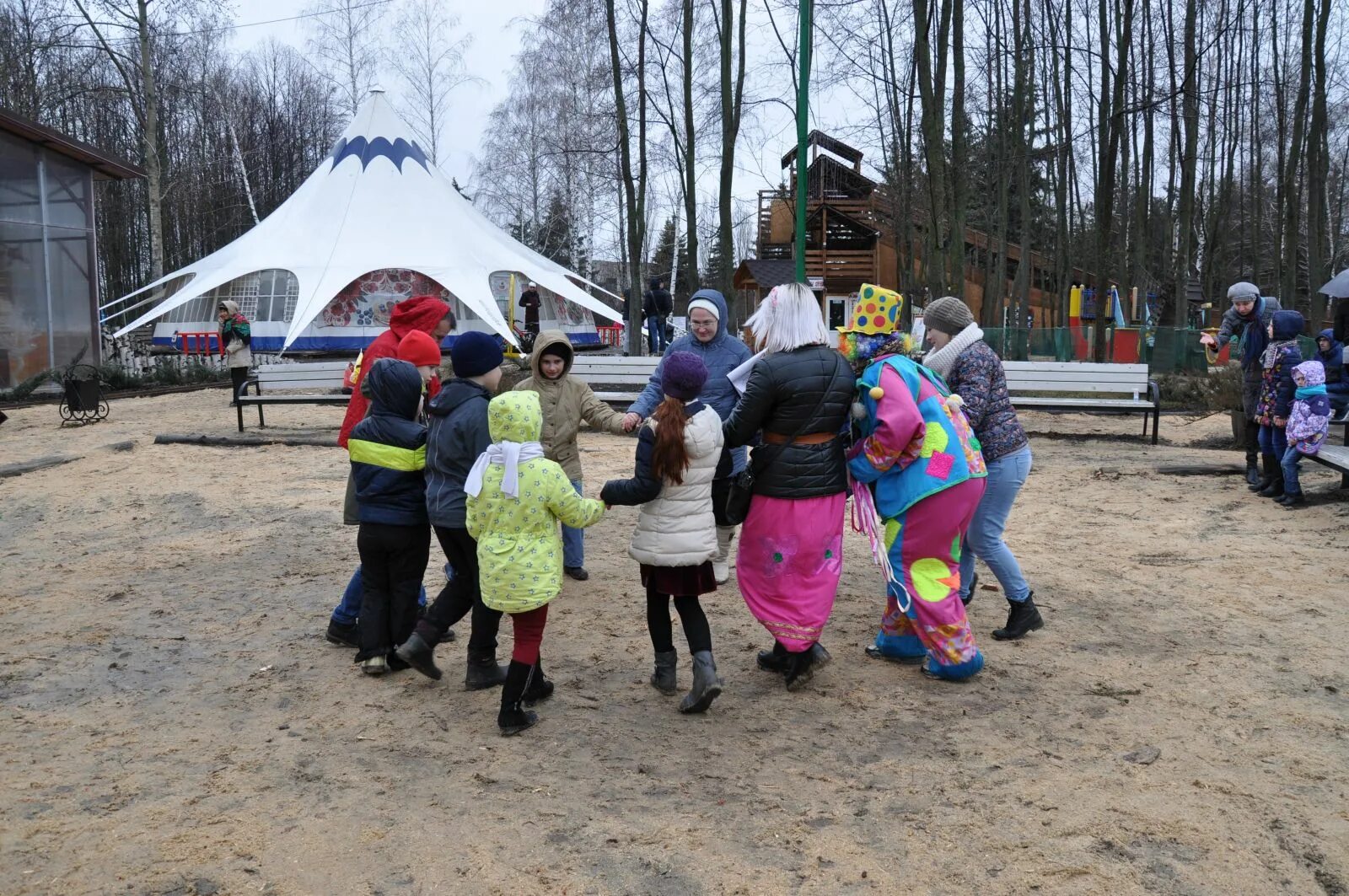 Липецк парк Победы Масленица. Масленица в парке Победы. Парк Победы Масленица. Масленица в Переславле.