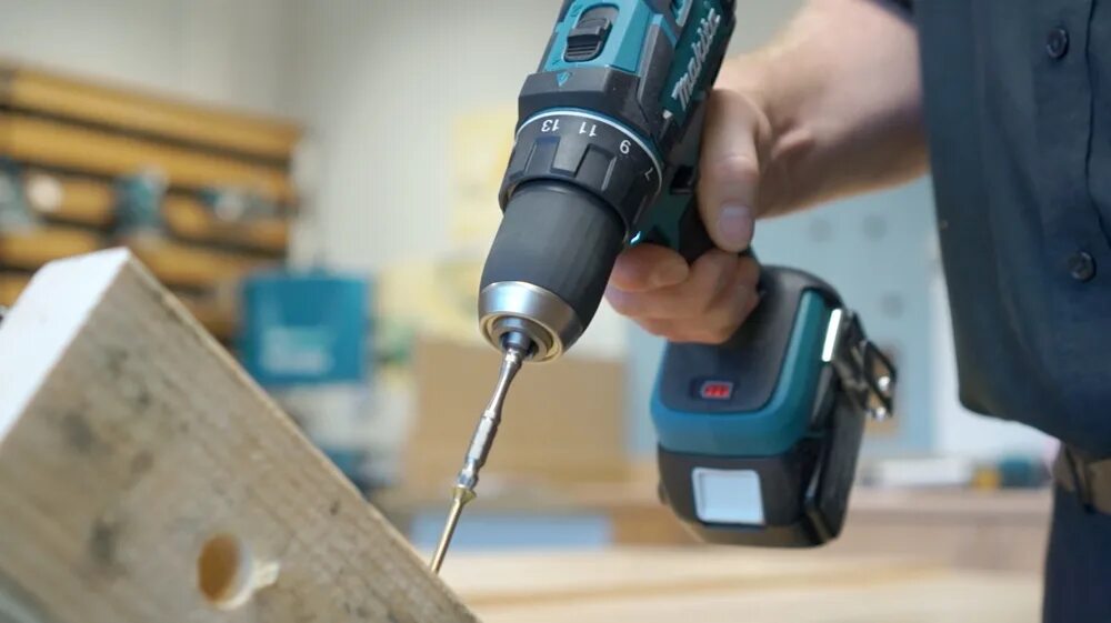 Drill tool. Дрель аккумуляторная Makita ddf484rme. Ddf480 Makita. Дрель-шуруповерт df333dz. Makita hp347dwe.