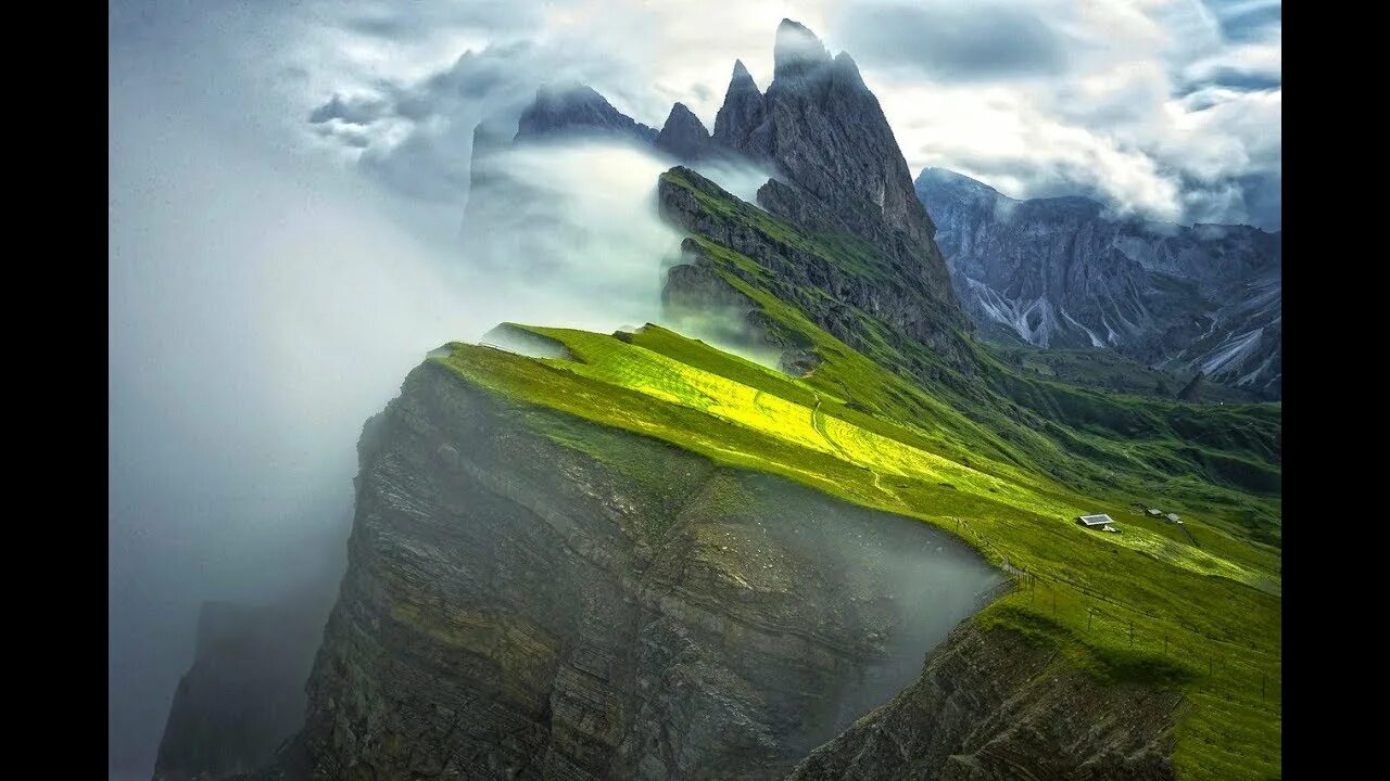 Невероятные горы. World nature. Difficult nature World. World photo.