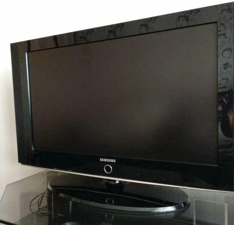 Samsung le32s81b. Le40s81b. Самсунг le37s81b. Телевизор самсунг le37s71b. Samsung le40s81b.