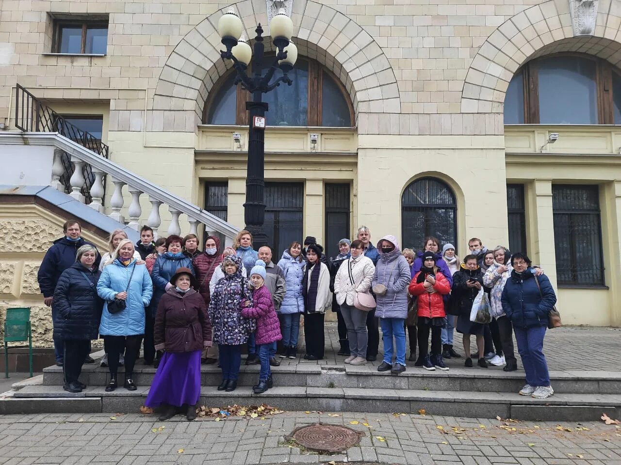 Мосфильм экскурсии цена билета. Мосфильм Москва экскурсия. Студия Мосфильм экскурсия Москва. Мосфильм экскурсии Вий. Киностудия Мосфильм экскурсия.