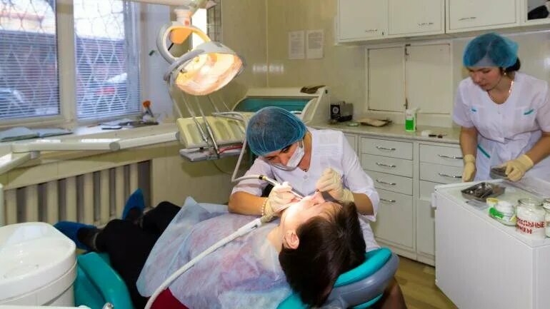 Стоматология гоголя 70. Стоматологическая поликлиника ул гоголя 70. Гоголя 70 курган. Стоматология гоголя 70. Курган гоголя зубной.