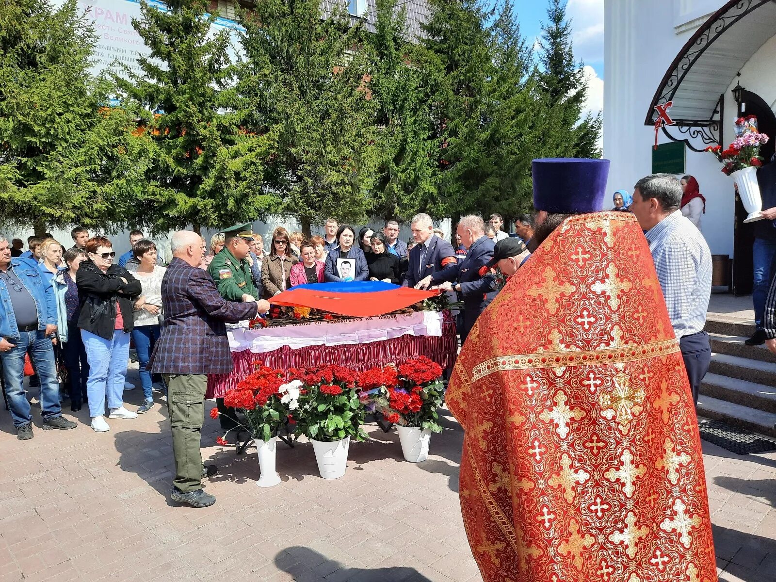 Артемовск сегодня чей. Похороны Артема Рюмина Артемовский. Артёмовск последние события.