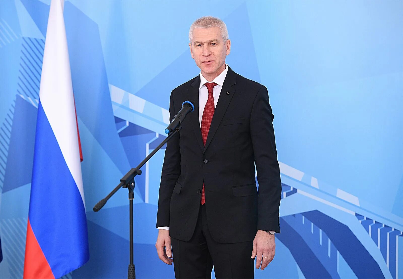 Министров матыцин. Олег Васильевич Матыцин. Олег Матыцин министр спорта. Министр спорта РФ Олег Мытыщин. Олег Васильевич Матыцин РФ 2020.