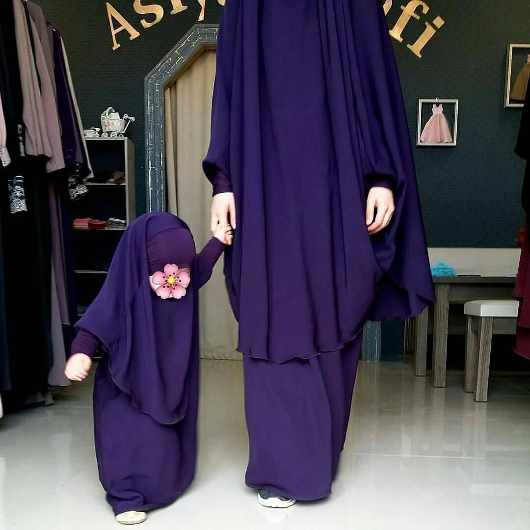 Намазник. Абайя одежда по шариату. Мусульманские платья по шариату. Одежда по шариату для мусульманок. Мусульманские платья для девочек.