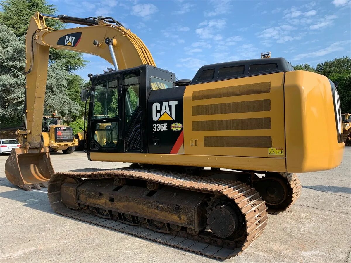 Caterpillar 336. Экскаватор Катерпиллер 336. Гусеничный Катерпиллер 500 лс. Минитрактор Катерпиллер гусеничный. Экскаватор 336