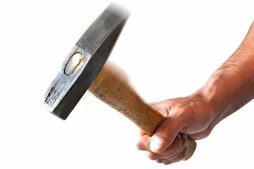 горит молоток