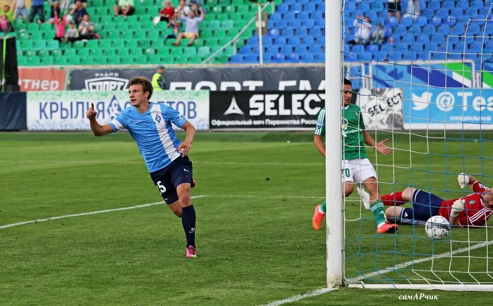 Томь краснодар-2 прямая трансляция. Фк томь 2015. Олег смирнов фк томь. Фнл алания томь. 7 томь.