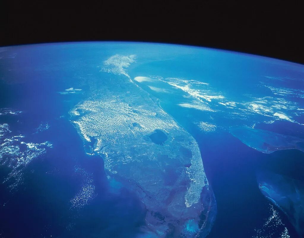 Образование тихого океана. Снимок со спутника океана Атлантического. О земле и космосе. Атлантический океан с космоса. Тихий океан вид из космоса.