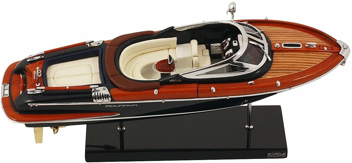 Модель катера "Riva Rama" 125010.g-60. Модель моторного катера Riva Aquariva. Модель катера яхта Riva. Катера Riva agvasuper.