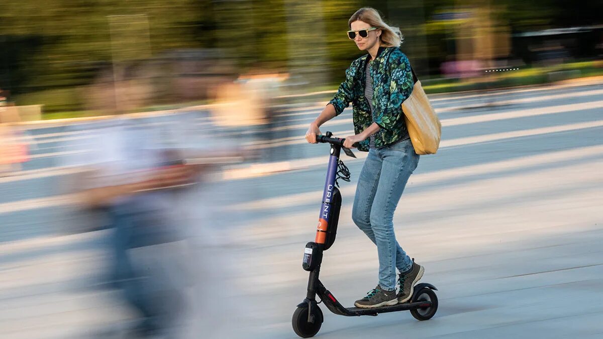 Передвижение на самокате. Электросамокат скорость. Электросамокат el-sport city elegance 300w. Топ электросамокатов. Электросамокат micar kuaike.