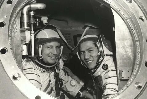 Первый полет в 8