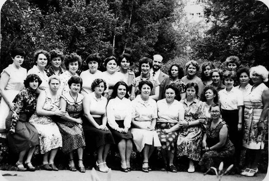 Выпускники 1983 года. Выпуск 1983 год школа 60 спб. Ачикулакская школа выпуск 1983 года. Выпуск 1983. 3 школа усинск.