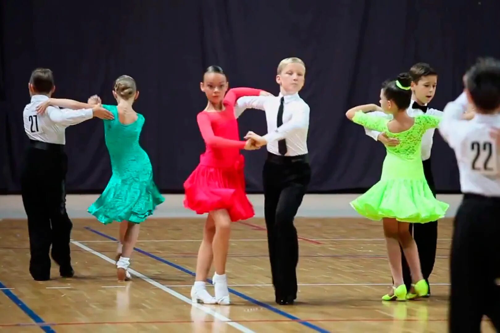 талантливые дети танцы. детский бальный танец. детские бальные танцы. таланты детей танцы. таланты детей танцы.