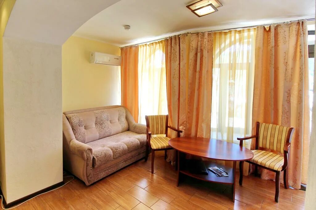 Снять квартиру в белокурихе на длительный. Снять квартиру белокуриха на длительный срок ,1 комнатную. Кафе баваренок белокуриха меню. Советская 2 белокуриха. Номер престиж санаторий белокуриха.