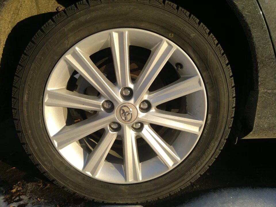 Колеса 225/55 r16 Toyota Camry 40. Тойота Камри на 225/50 r17. Camry v50 225 60 r16. 225 55 17 Камри 55. Размер резины на камри