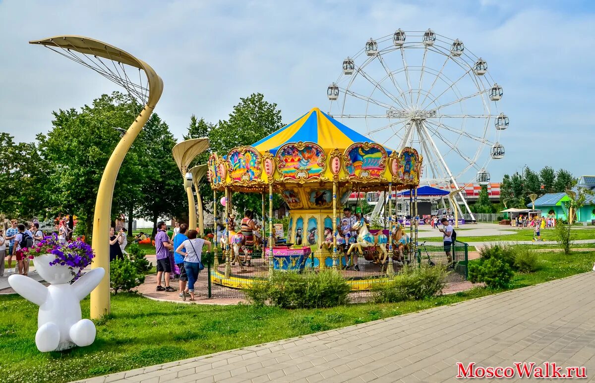 Сказка крылатское цены. Парк сказка Крылатское. Парк skazka в Москве. Метро Крылатское парк сказка. Сказка парк аттракционов в Москве.