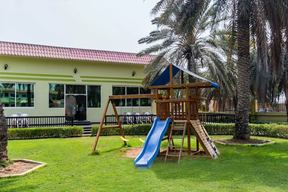 Flamingo beach resort by bin majid 3*. Flamingo beach hotel 3 эмираты. Flamingo resort. Flamingo resort. Flamingo beach resort умм-аль-кувейн / умм-аль-кувейн.