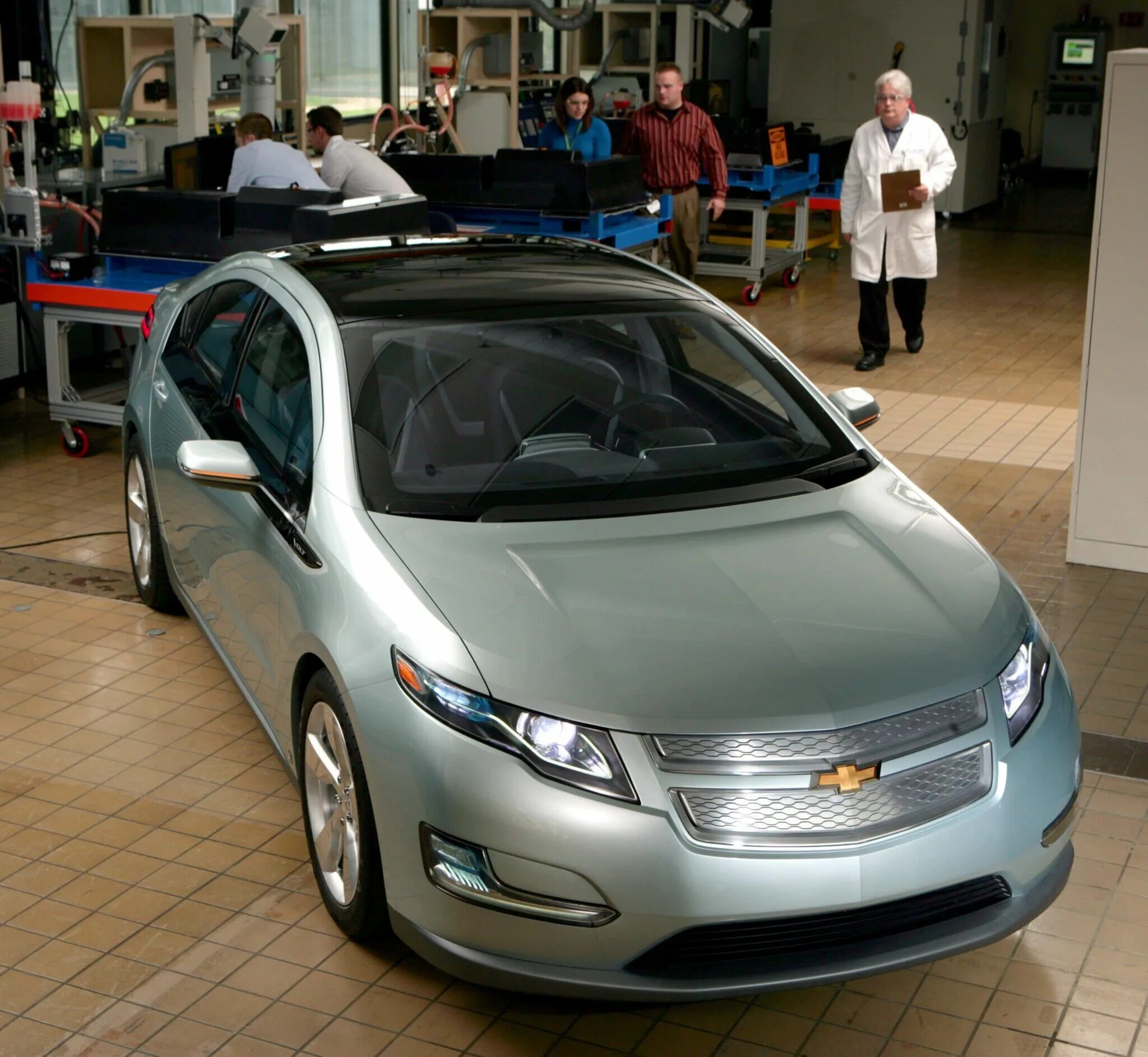 Chevrolet Volt 2011. Chevrolet Volt 2008. Chevrolet Volt 2023. Шевроле вольт электромобиль. Chevrolet volt купить