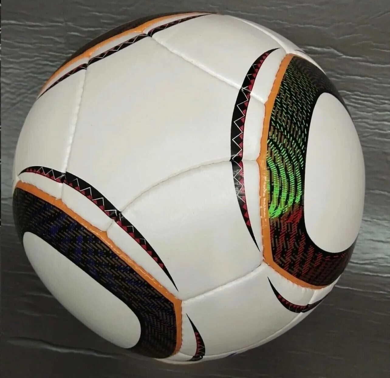 Мяч джабулани оригинал. Мяч футбольный адидас джабулани. Adidas jabulani official match ball south africa 2010 fifa world cup. Мяч футбольный адидас джабулани. Футбольный мяч jabulani.