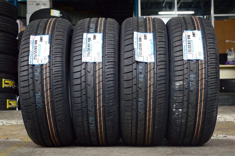 Купить резину 235 65 18. Toyo Tranpath MPZ 215/50 r17. 235 50 18 Toyo MPZ. Toyo Tranpath MPZ 235/50/18. Toyo 235/50 r18.