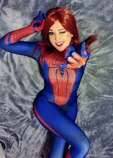 Cewek cosplay