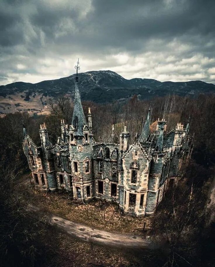 Épinglé sur Abandoned