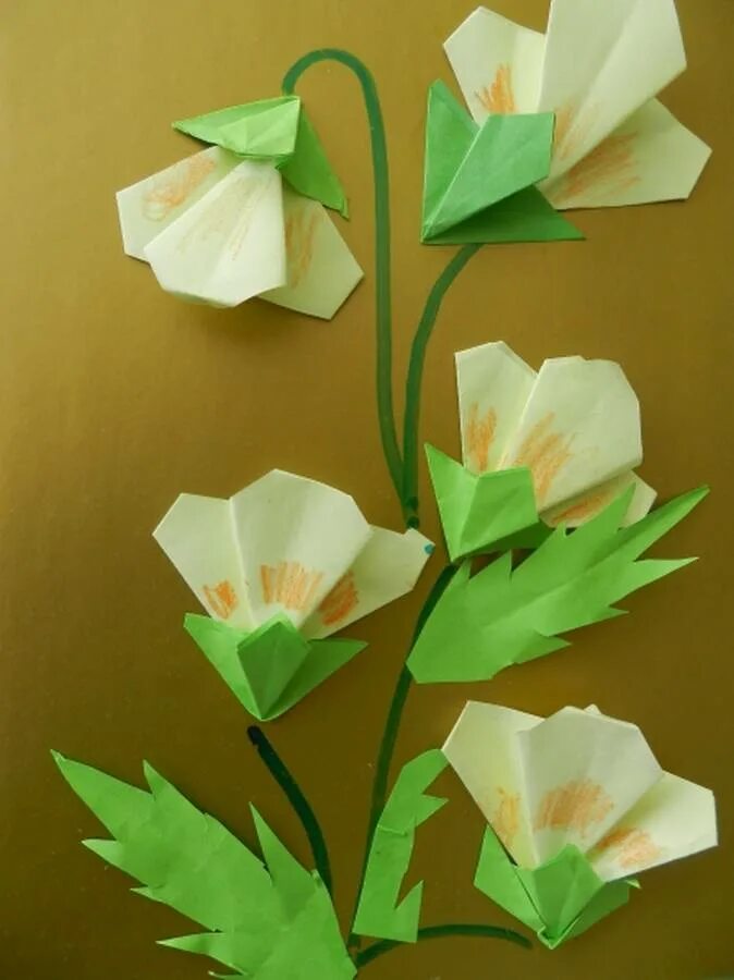 Весеннее оригами. Оригами цветок. Цветы в технике оригами. Конструирование цветы. Цветы в технике оригами для детей.