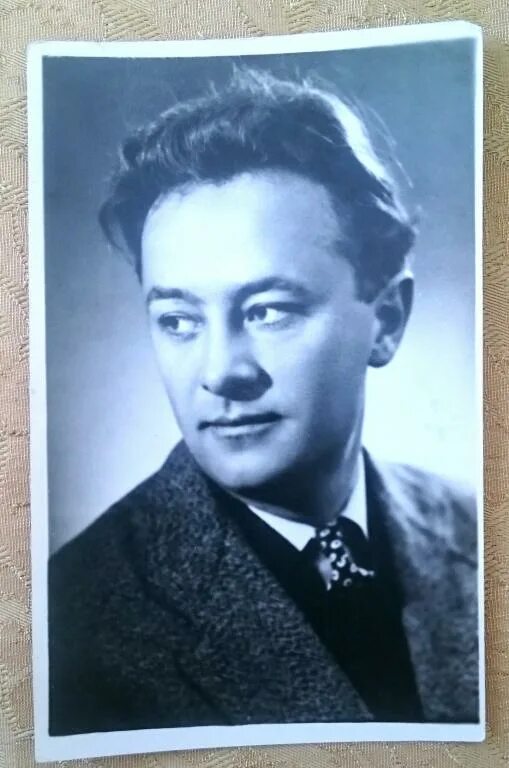 Артисты- люди с Большой буквыв ВКонтакте