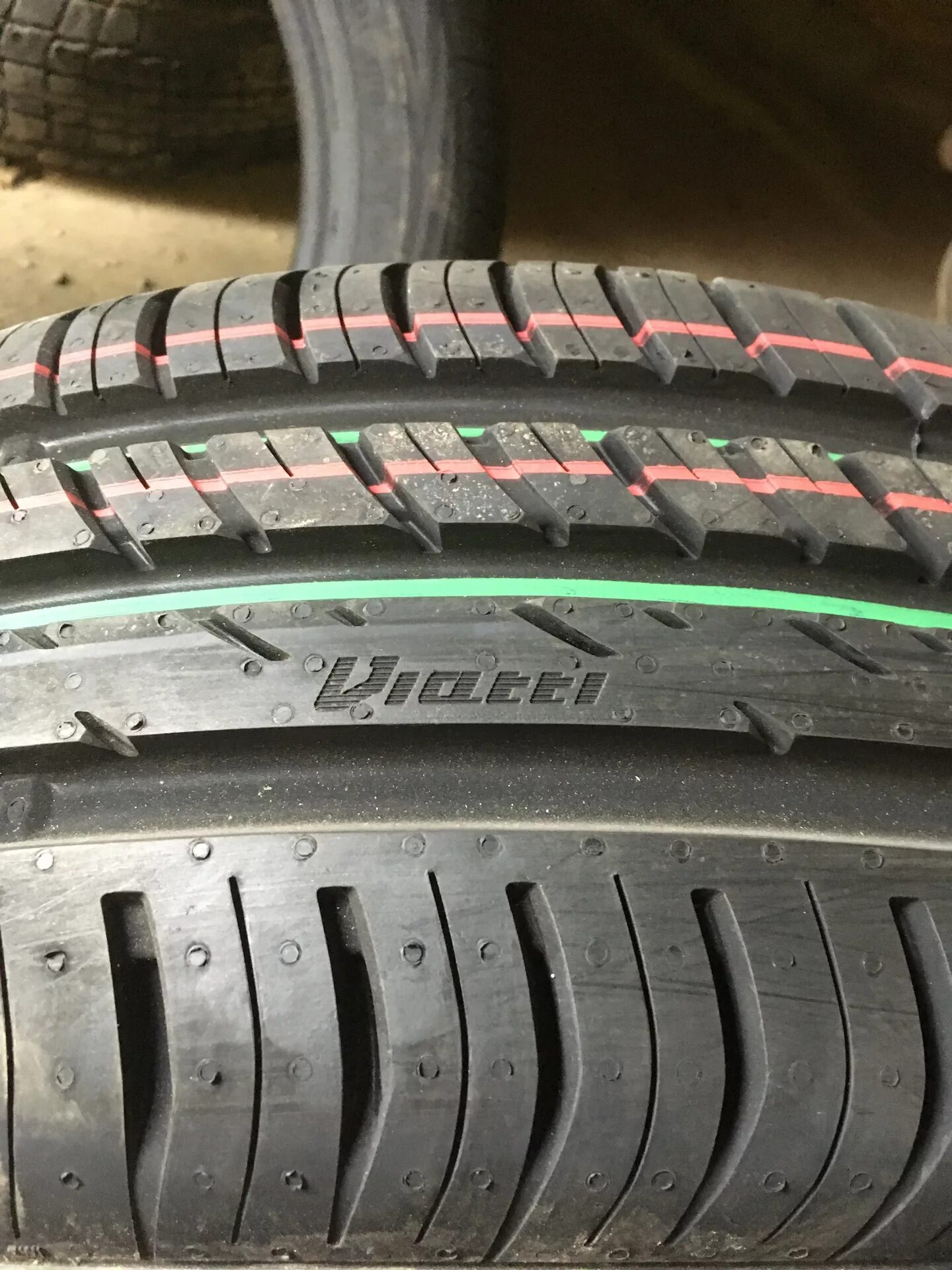 Viatti 185/55 r15 лето. Виатти 185 55 р15. Шины Viatti r15. Резина Виатти лето 15 радиус. Какие летние шины виатти лучше