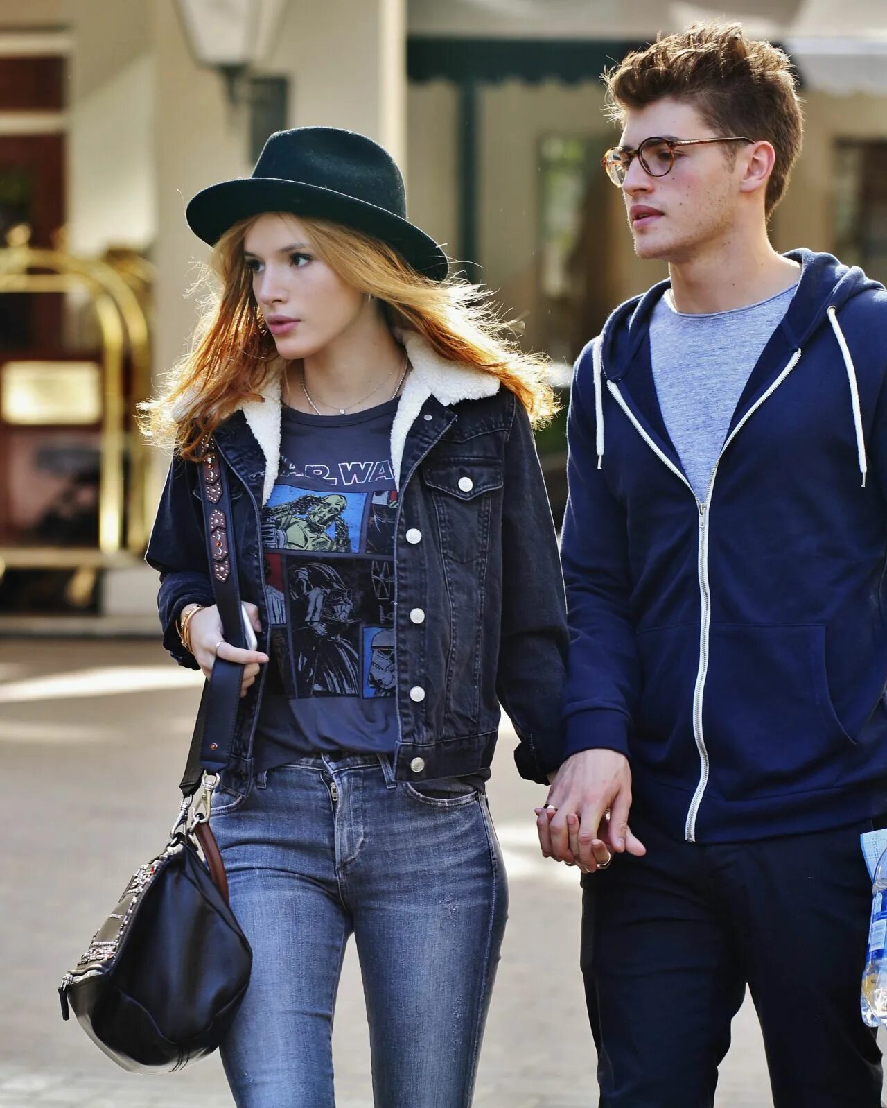 Gregg Sulkin and Bella Thorne. Включи бойфренд