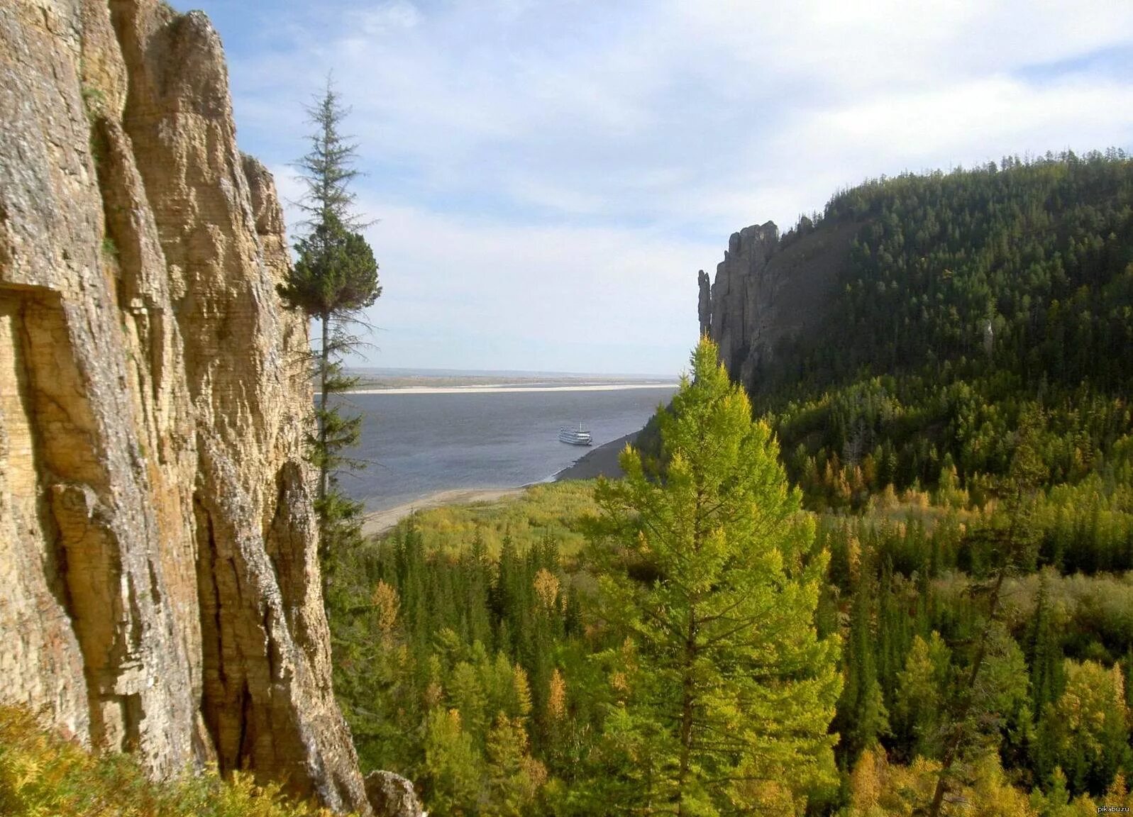 Фото республики саха якутия. Якутия Саха Якутия природа. Ленские столбы в Якутии. Республика Саха природа. Родина Саха Якутия.