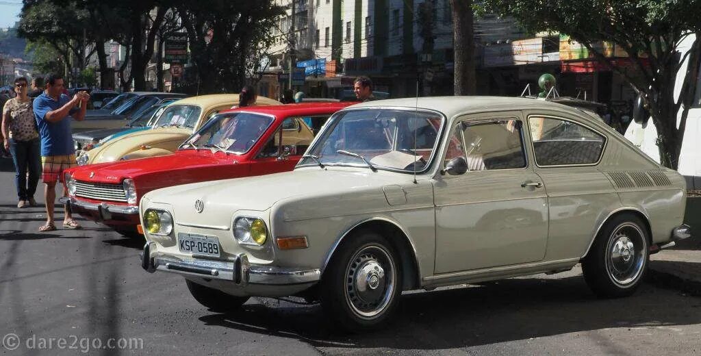 Vw tl. Volkswagen do Brasil. VW TL 1600. Brazilian Volkswagen 1600. VW Brasilia Sport 1960.