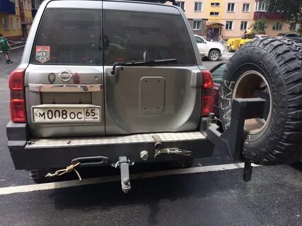Ниссан патрол задний