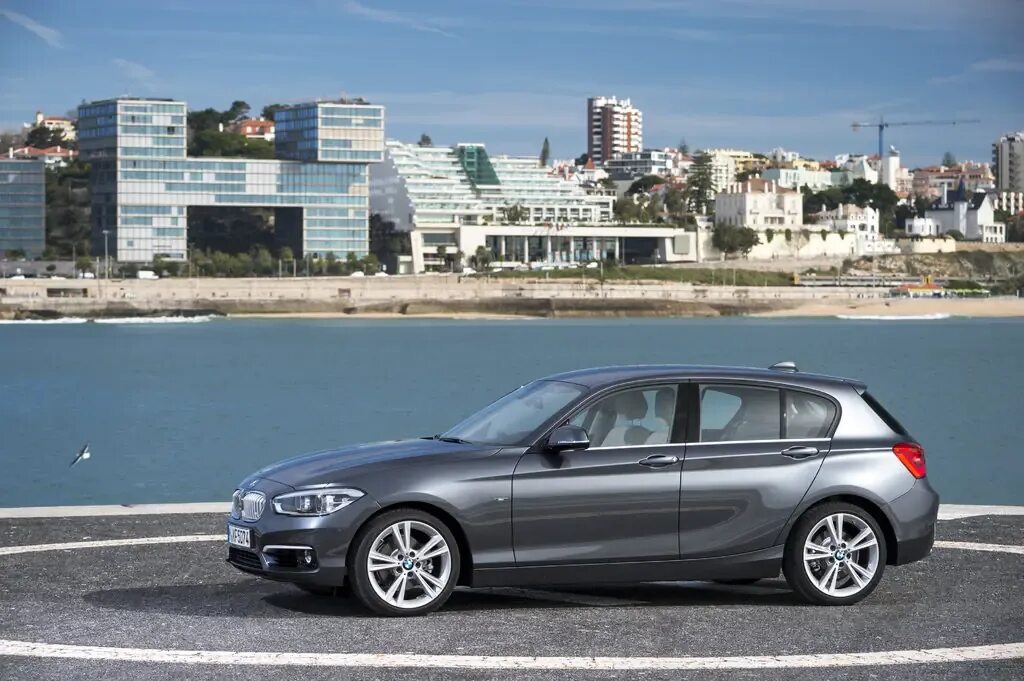 BMW serie 1 2015. BMW serie 1. BMW 1 118i 2016. BMW 1 Series 2015.