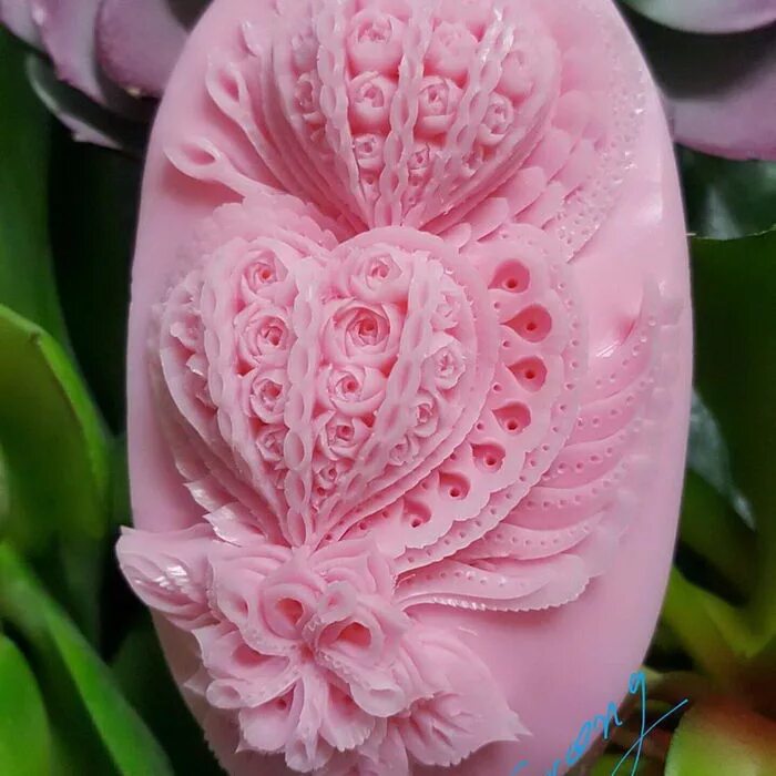 резьба по мылу. вырезаем фигурки из мыла. скульптура из мыла. резное мыло. резьба мыло.