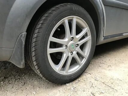 225 50 r16