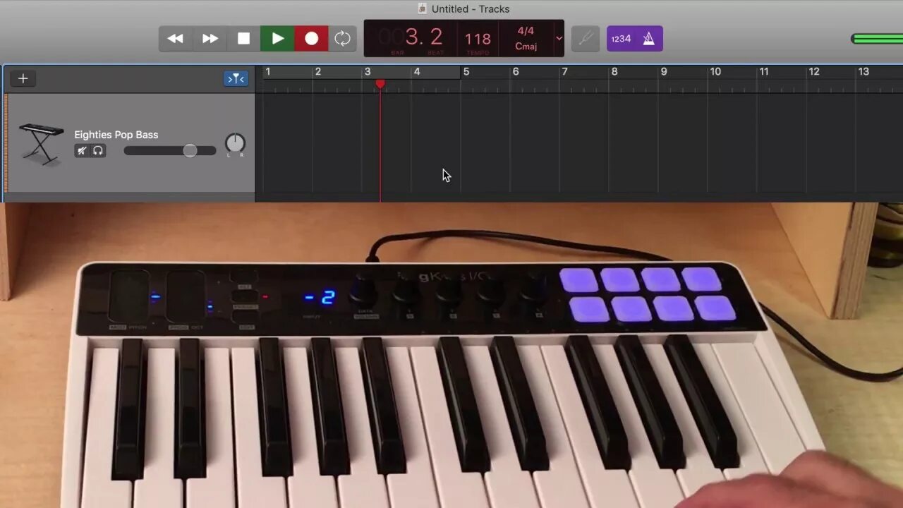 Миди клавиатура Logic Pro. IRIG Keys io 25. Midi клавиатура для GARAGEBAND. IRIG Keys i/o 25 Midi. Key io