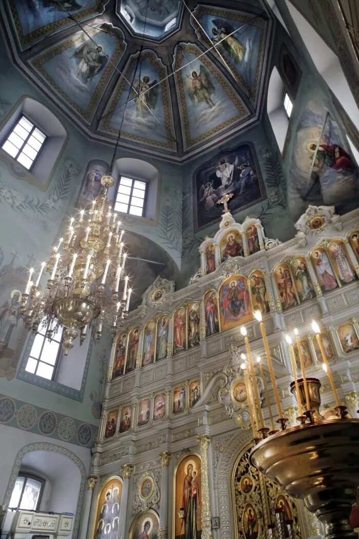 Церковь 9 мучеников. Храм кизических мучеников москва. храм девяти мучеников кизических. храм 9 мучеников в москве. храм девяти мучеников кизических на пресне.
