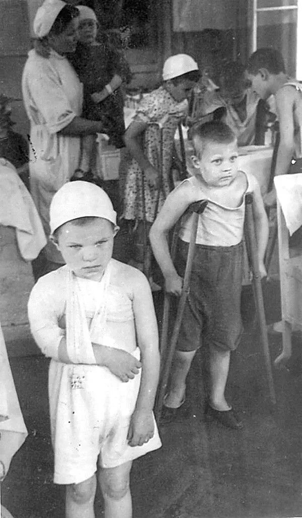 Фото детей во время войны. Блокада Ленинграда 1941-1945 дети. Дети в госпитале блокадного Ленинграда.