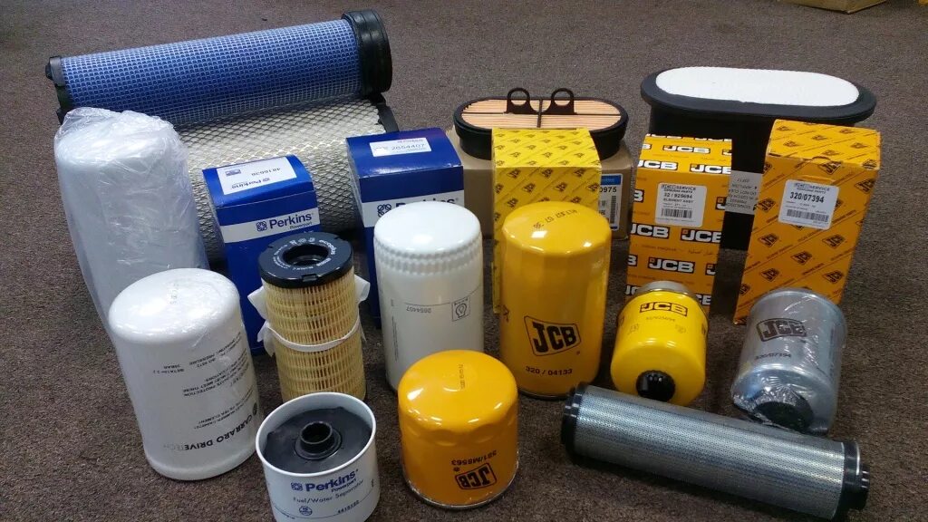 фильтр двигателя масляный 320/04133а. фильтр топливный тонкой очистки jcb 3cx. фильтр топливный jcb 3cx. фильтр топливный 32/926105. Jcb 3cx фильтра.