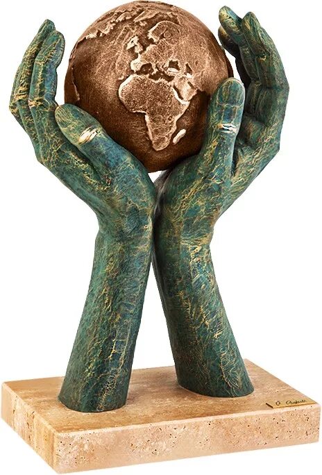 Фигурка мир. Скульптура мир в твоих руках. Статуэтка рука. Скульптура руки. Скульптура ладони.