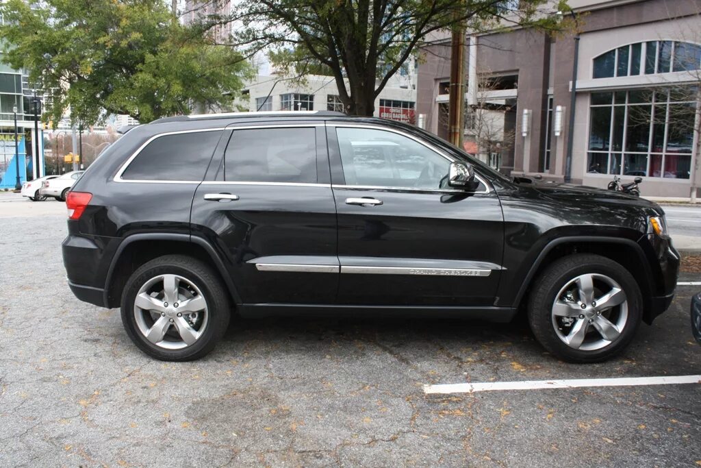 Grand Cherokee 2012. Гранд Чероки 2012. Джип Гранд Чероки 2012 года. Гранд Чероки Оверленд 2012.