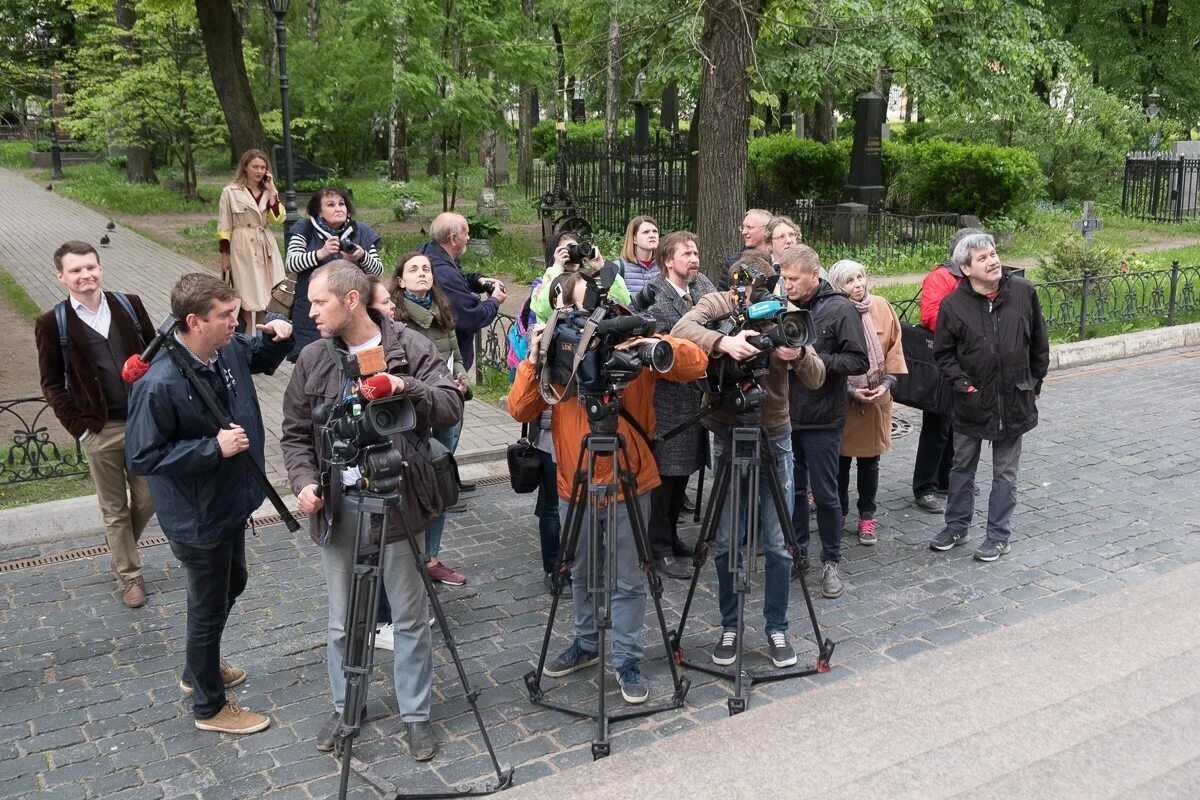 Балабол сериал 2022. Балабол 2 сериал. По местам съемок фильма в москве. Балабол 5 актеры. Вадим андреев балабол.