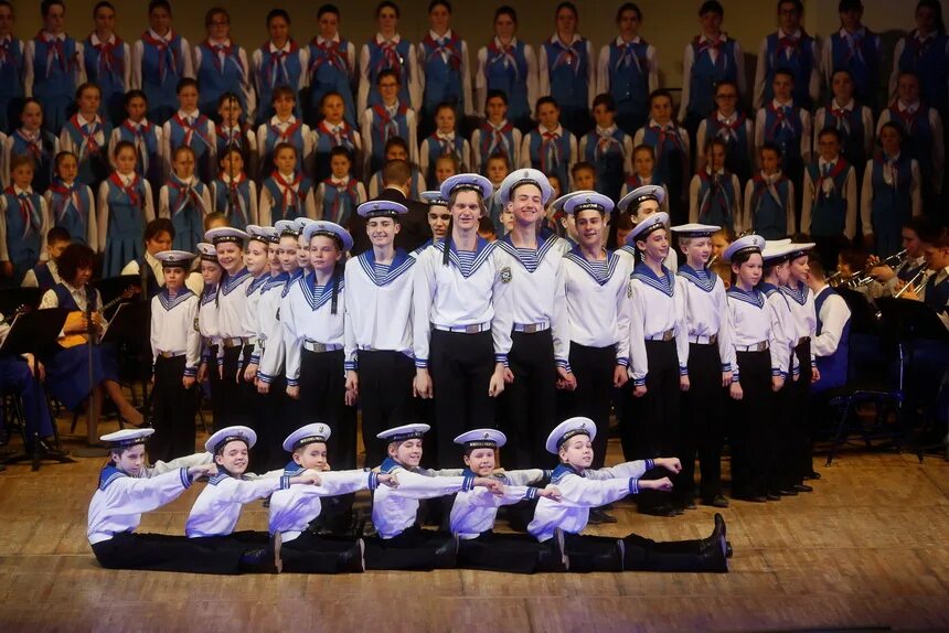 Ансамбль локтева 1972-1981. Оркестр ансамбля локтева. Ансамбль песни и пляски локтева. Ансамбль имени локтева. Ансамбль песни и пляски локтева.