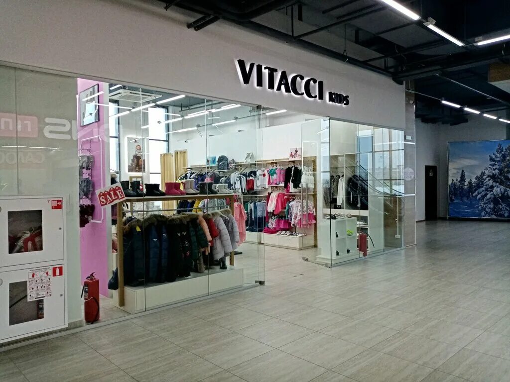 Оренбург стор. Vitacci магазин. Магазин одежды в Оренбурге. Магазин джаз Оренбург. Джаз магазин одежды Оренбург.