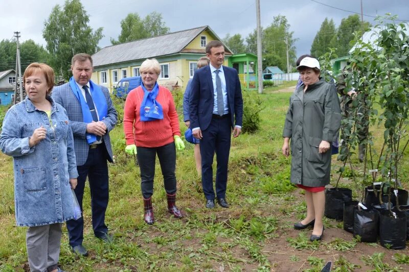 Авангард Никольск Вологодской области. Управление образования Никольского района Вологодской области. Сайт администрации Никольского района Вологодской области. Спиринский сад Никольск Вологодская. Сайт никольска вологодская область